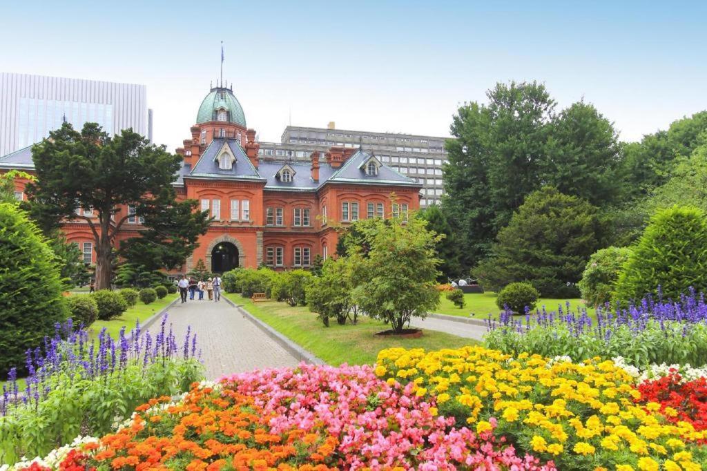 Tenza Hotel And Skyspa At Sapporo Central Exterior photo